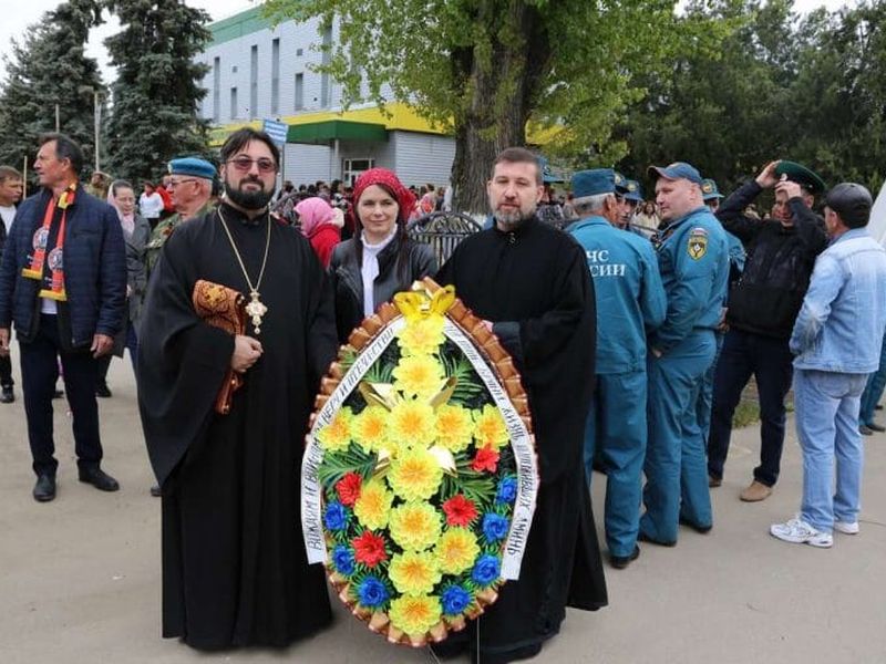 Протоиерей Игорь Жевердан принял участие в параде ко Дню Победы