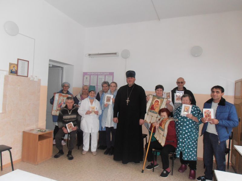 Таинство Исповеди для пациентов туберкулёзного диспансера Каменска-Шахтинского