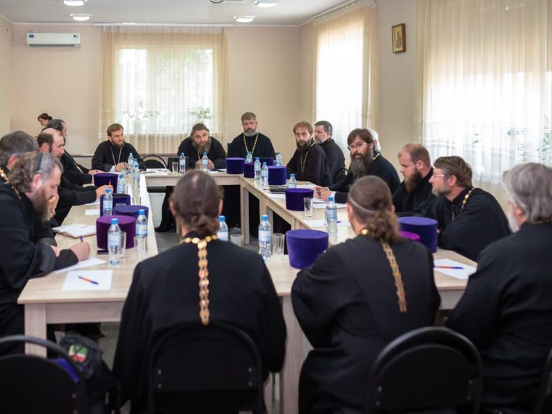 Собрание духовенства Александровск-Грушевского округа