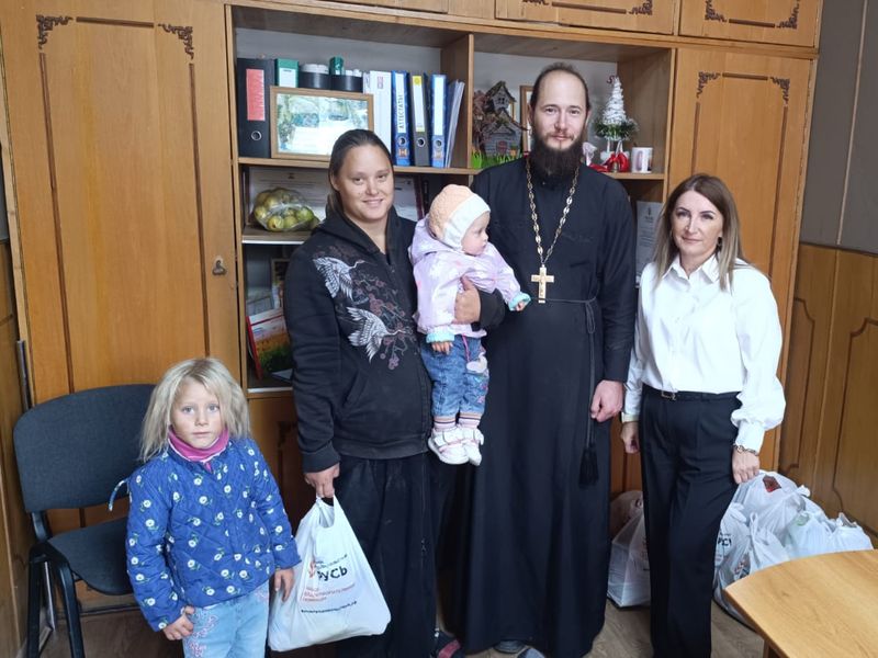 Духовная поддержка и милосердие: в школе №23 города Шахты прошла благотворительная акция