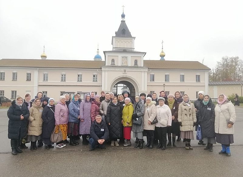 Паломническим отделом Шахтинской епархии проведена поездка по святым местам от Сергиева Посада до Задонска
