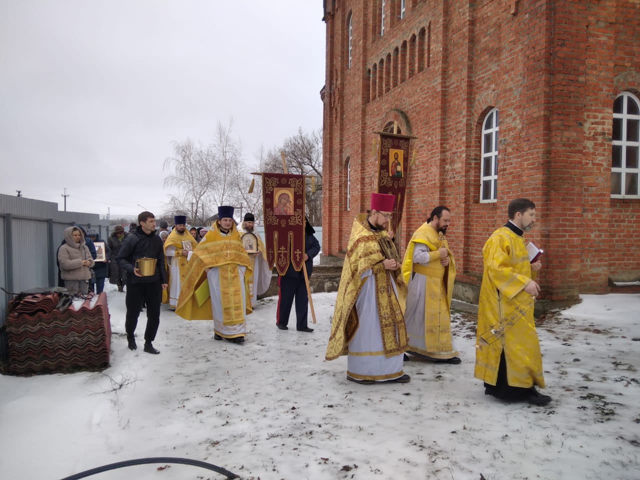 Престольный праздник в Никольском храме слободы Кашары | Шахтинская епархия  | Донская митрополия