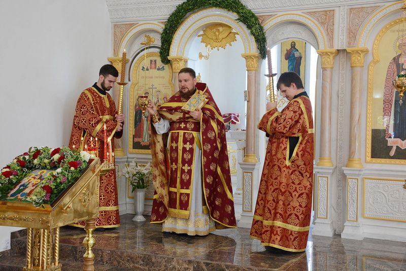 Державный храм Донецка отметил престольный праздник