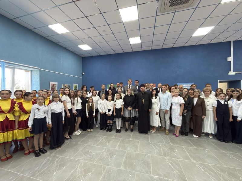 В станице Багаевской открылось новое здание художественного отделения детской школы искусств