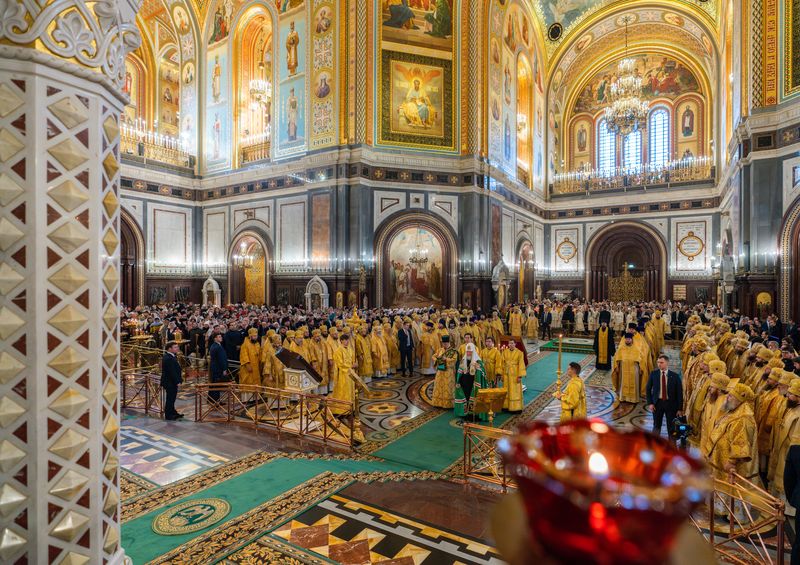 Патриаршая Литургия в Храме Христа Спасителя предварила открытие Международных Рождественских чтений