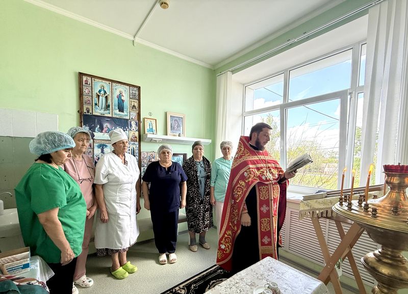 Духовное окормление больницы станицы Боковской