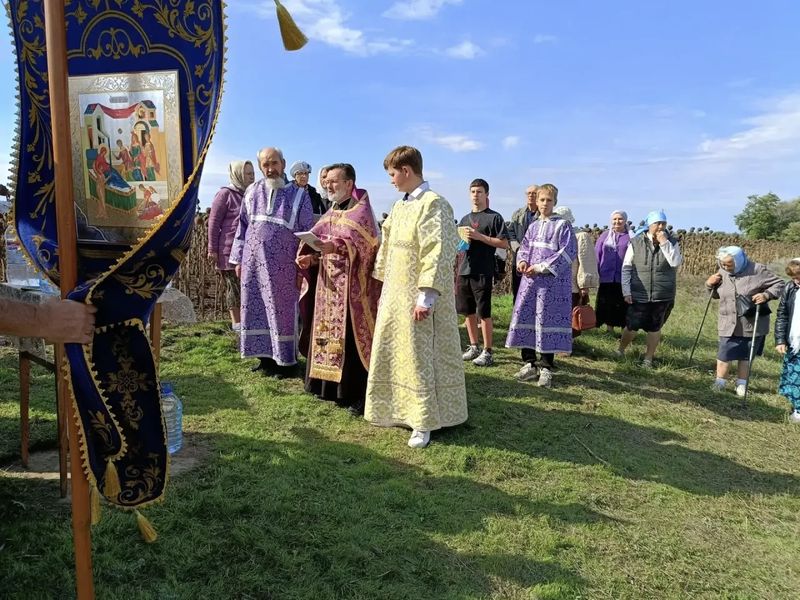 Крестный ход в станице Каргинской