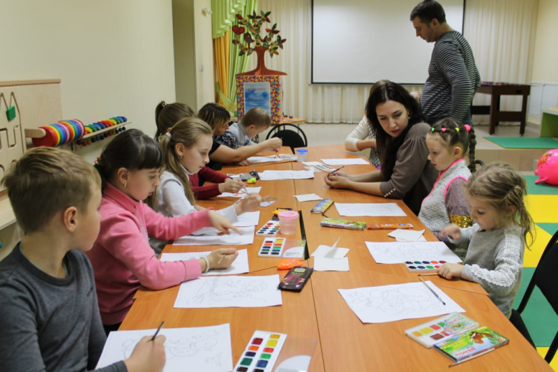 Встреча солнечных деток с сестрами Марфо-Мариинского сестричества и детьми из церковно-приходской воскресной школы «Благовест» при храме Архистратига Михаила п. Каменоломни