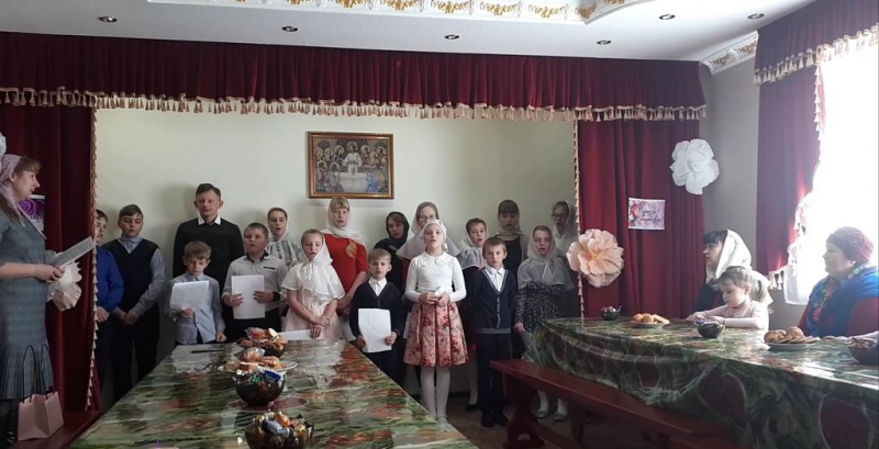 Воспитанники воскресной школы ст. Боковской подготовили концерт ко Дню матери