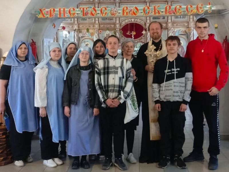Добровольческая помощь по украшения Донского храма Новошахтинска к Пасхе Христовой