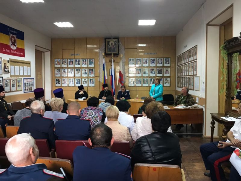 Иеромонах Димитрий (Яроцкий) принял участие в круглом столе Казачьих духовников и казачьих образовательных учреждений