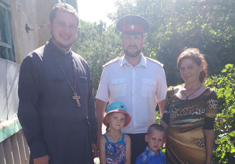 В Чернышевском благочинии прошла ежегодная благотворительная акция «Соберем ребенка в школу»