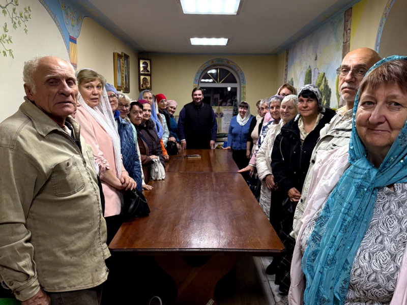 В Державном храме города Донецка продолжается изучение Священного Писания