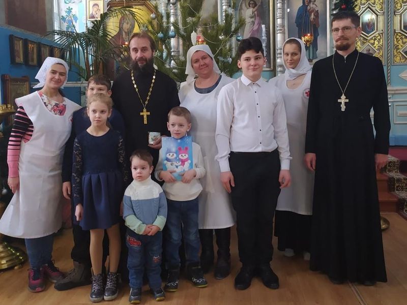 В храме Архистратига Михаила прошла традиционная благотворительная акция «Рождественский пряник»