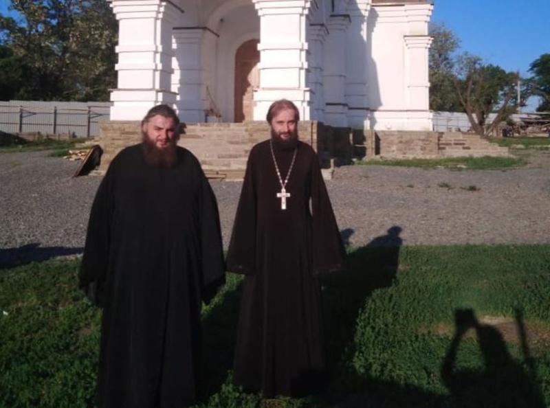 Благочинный приходов Александровск-Грушевского округа посетил храмовый комплекс в честь образа Пресвятой Богородицы Взыскание погибших пос. Сидорово-Кадамовский