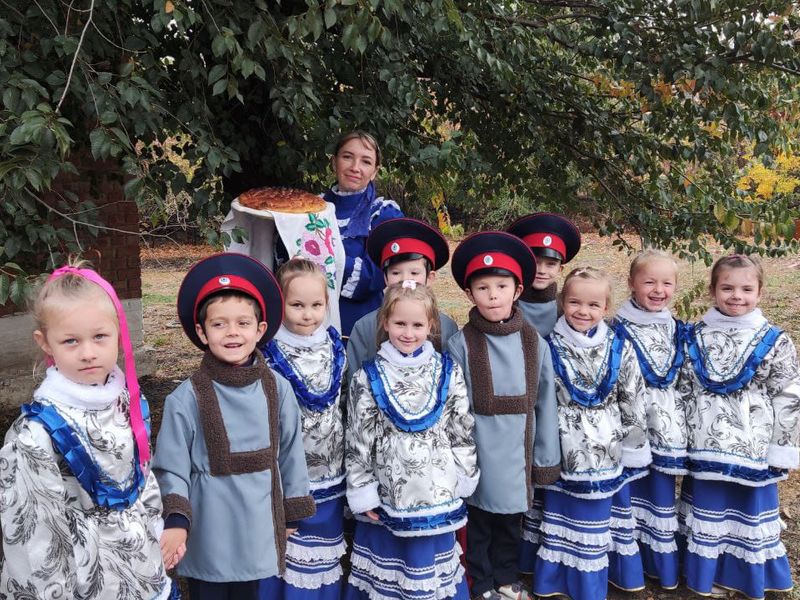 Ни дня без казачьих православных мероприятий