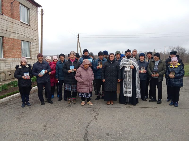 Иерей Иоанн Агаев посетил психоневрологический интернат