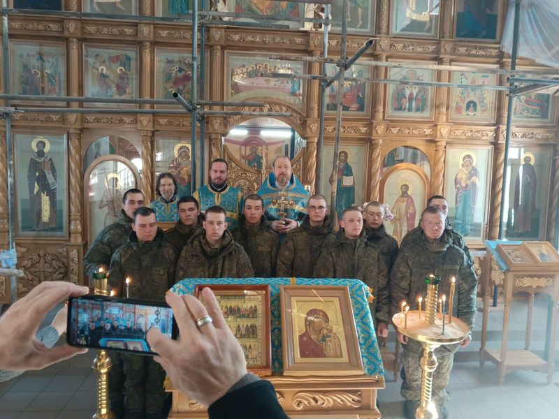 Встреча и духовная беседа с воинами новобранцами прошла в Новошахтинске