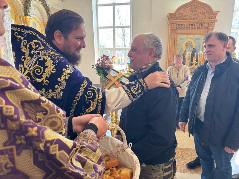 Космонавт посетил Донецкий храм