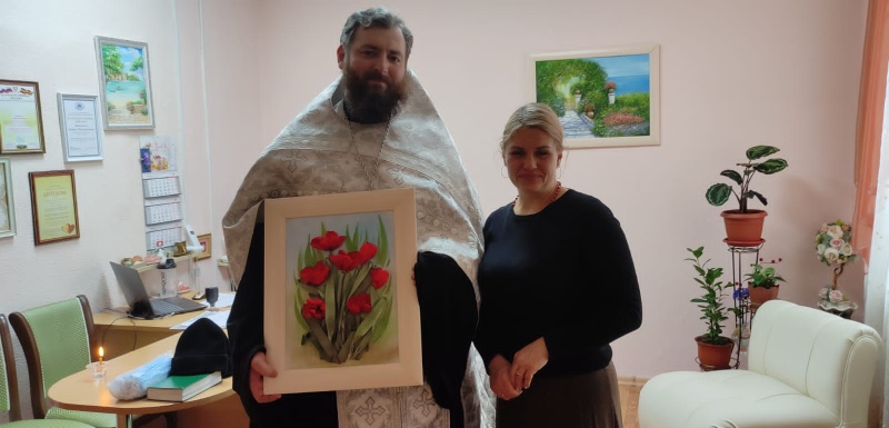 Иерей Алексий Скосарев в праздник Богоявления совершил молебное пение с великим освящением воды в реабилитационном центре Добродея г. Шахты