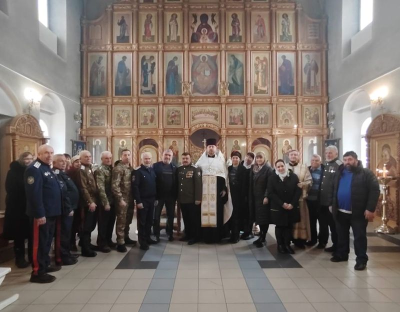 День памяти репрессий и геноцида казачества молитвенно вспомнили в Донском храме г. Новошахтинска
