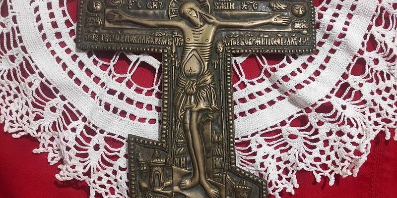 СОКРОВИЩА СТАРОГО ШКАФА