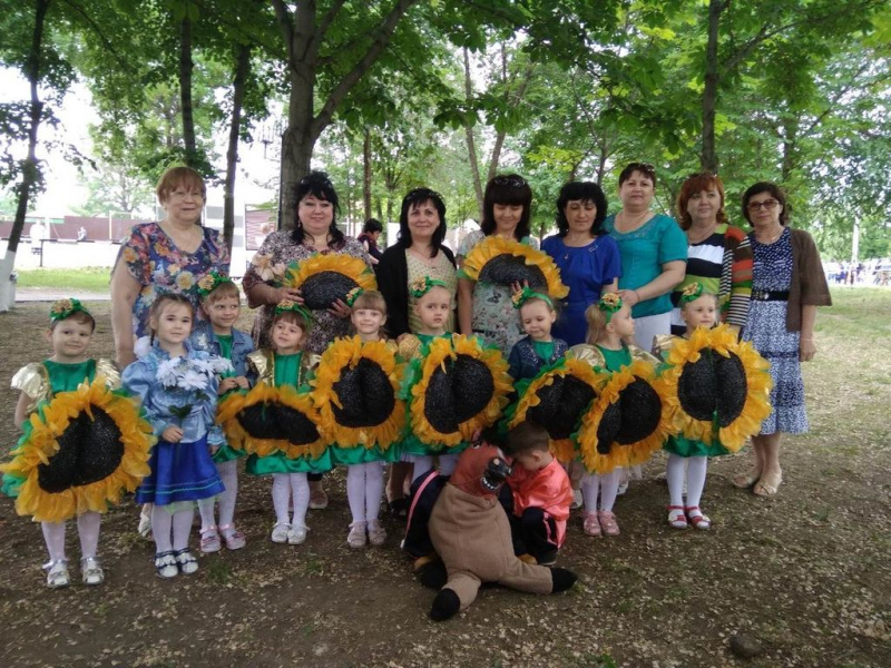 Родительский клуб «Свет добра» принял участие в V Международном фестивале «Казачья душа» в станице Гундоровской.