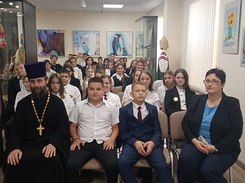Одна страна. Одна семья. Одна Россия