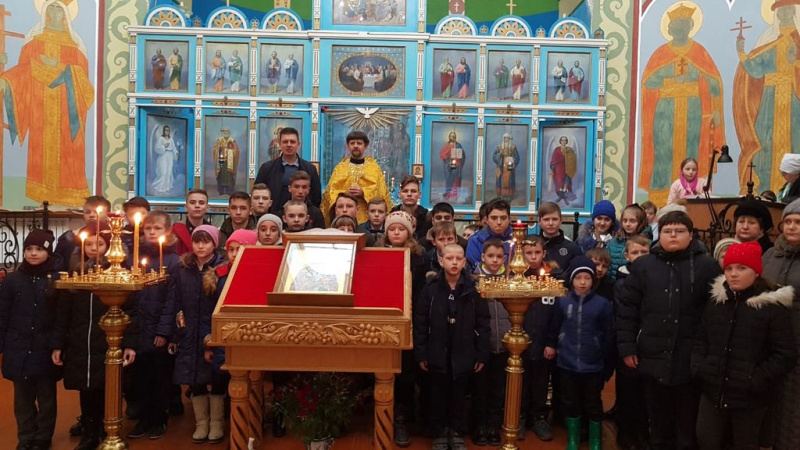 В день памяти святителя Алексия митрополита Московского в храме станицы Бессергеневской Октябрьского района Нижнедонского благочиния прошло праздничное богослужение
