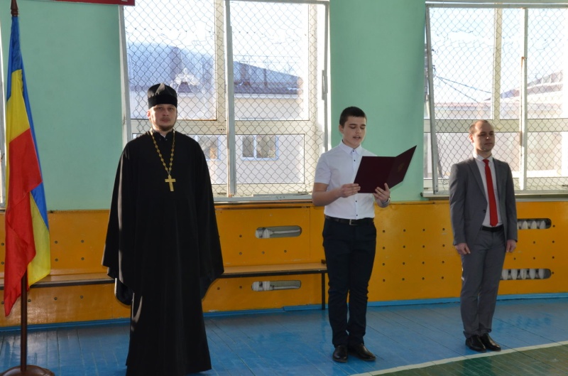 Ученики Боковской школы приняли присягу казака