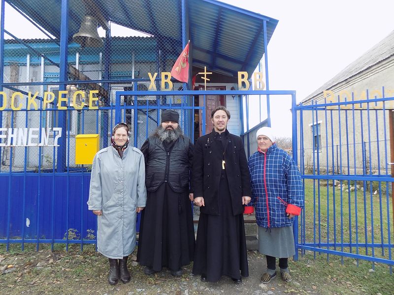 Благочинный приходов Верхнедонского благочиния ознакомился с жизнью приходов округа