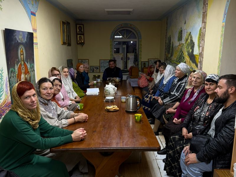 В Державном храме города Донецка продолжаются собрания библейской группы