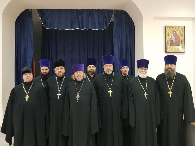 Состоялось очередное собрание духовенства Каменского благочиния