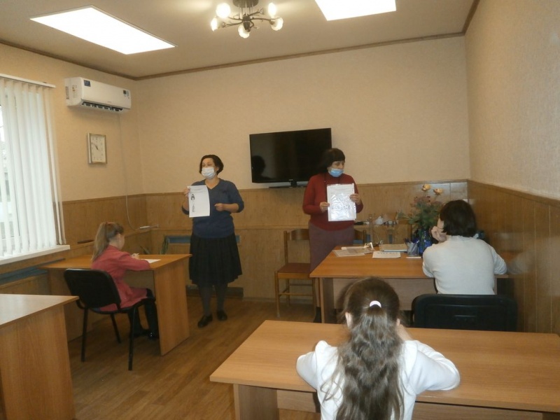 В Донецке прошел 2 тур Кирилло-Мефодиевской олимпиады по Закону Божиему и Священной истории