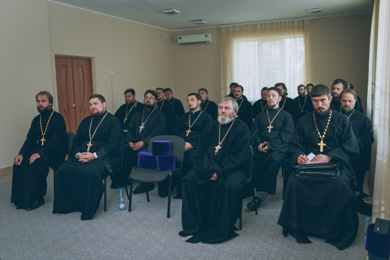 Состоялся второй день семинара по практическим вопросам современного пастырского служения