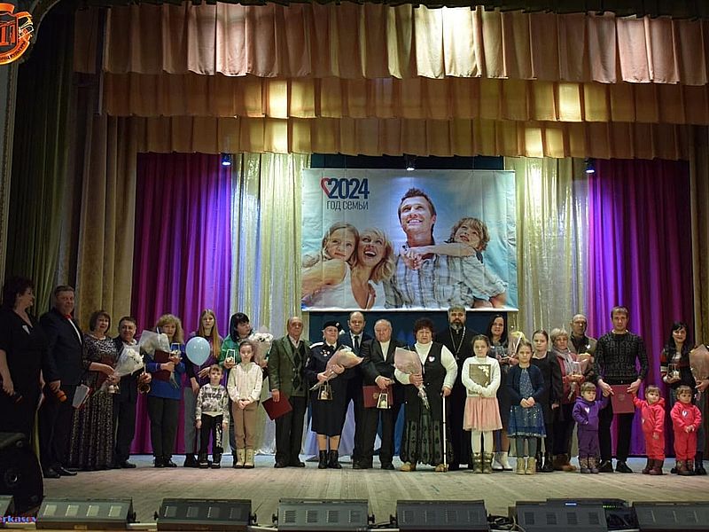 Иерей Виктор Литвинов принял участие в праздничном мероприятии