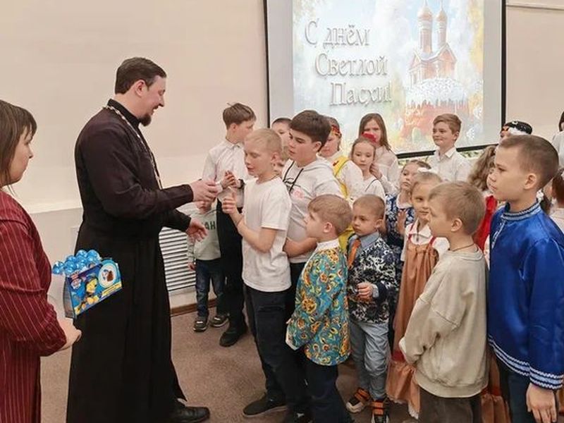 Пасхальный праздник в воскресной школе при храме Архистратига Михаила станицы Вешенской