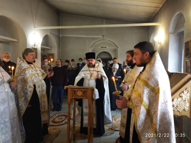 Члены епархиальной Комиссии по канонизации святых Шахтинской епархии совершили соборное служение панихиды по иеромонаху Серафиму (Калинину)
