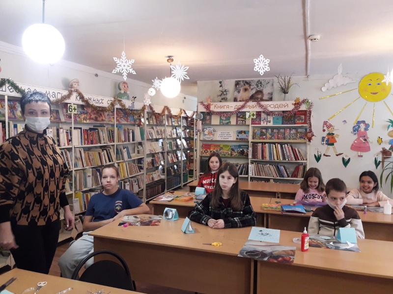 Славят в целом мире Рождество