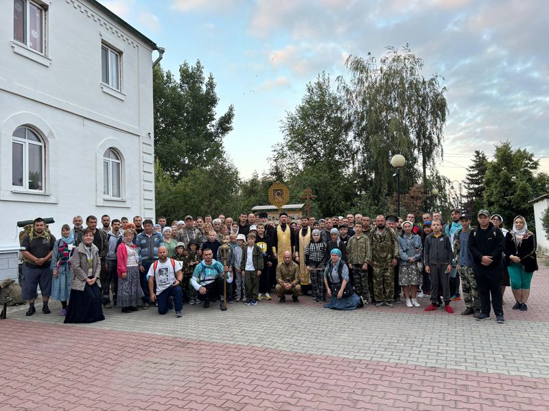 Многодневный крестный ход состоялся в Верхнедонском благочинии