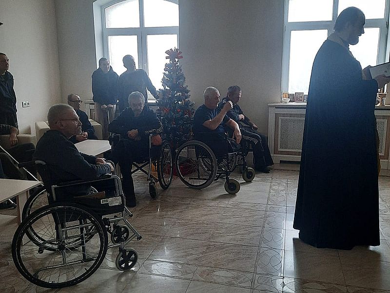 День памяти святой великомученицы Анастасии Узорешительницы и прпеподобного Никифора Прокаженного, монаха