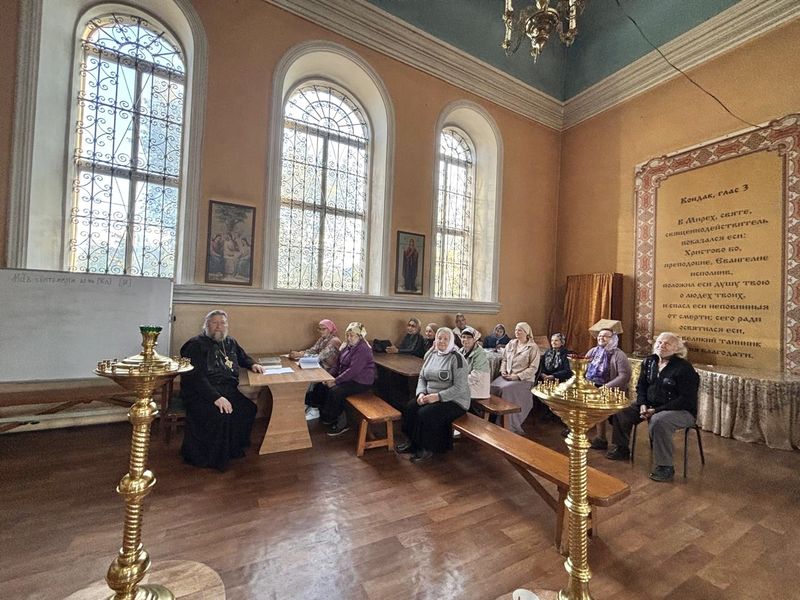 На приходах Чернышевского округа проходят занятия в Библейских группах