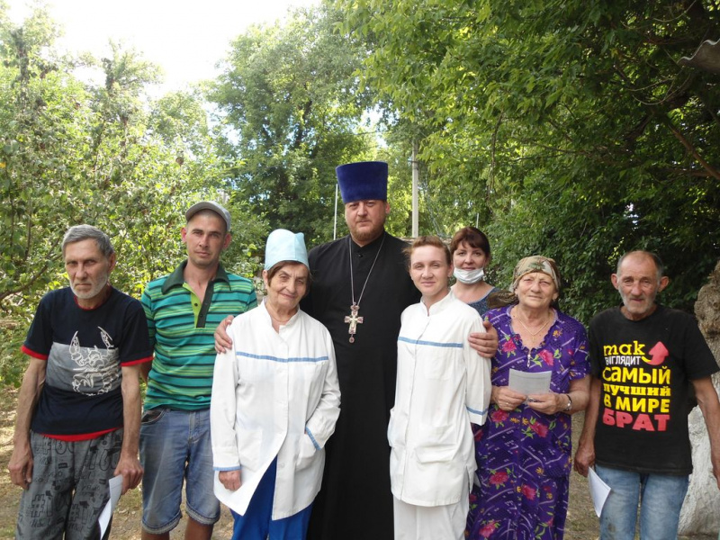 В больнице туберкулезного диспансера г. Каменск-Шахтинский состоялась встреча с протоиереем Вячеславом Лавлинским 