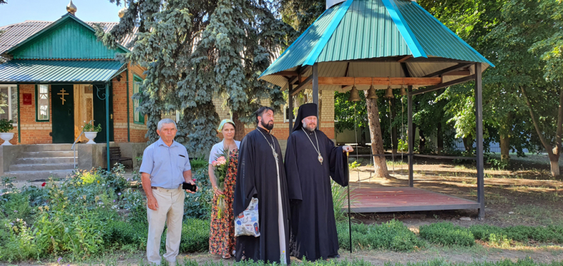 Преосвященнейший епископ Симон с архипастырским визитом посетил Кашарское благочиние Шахтинской епархии
