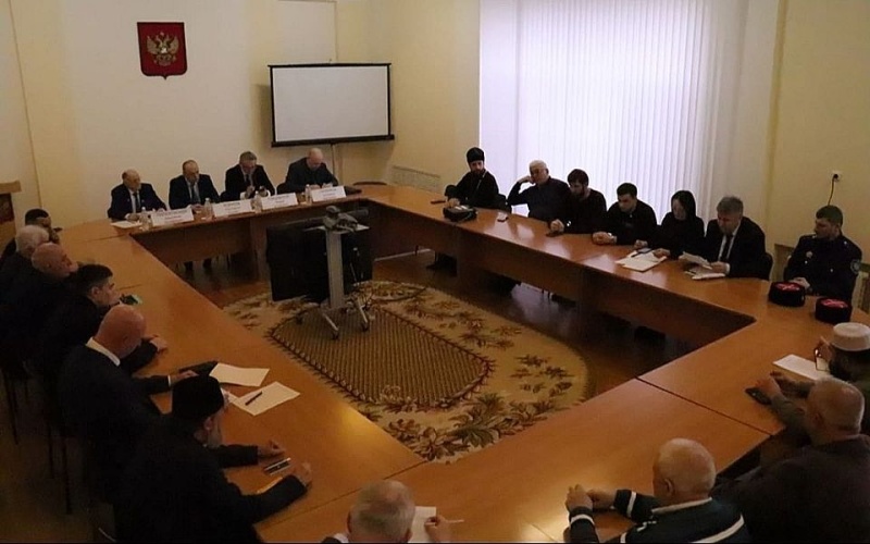 В Администрации города Шахты обсудили вопросы укрепления межнациональных отношений