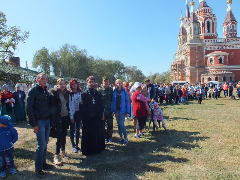 Священник Миллеровского благочиния принял участие в фестивале «Свежий ветер 2017»