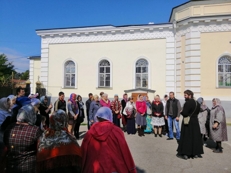 В праздник Рождества Пресвятой Богородицы паломническим отделом Шахтинской епархии была организована поездка в г. Таганрог