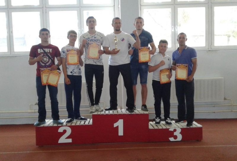 В городе Шахты прошел региональный турнир по казачьему рукопашному бою