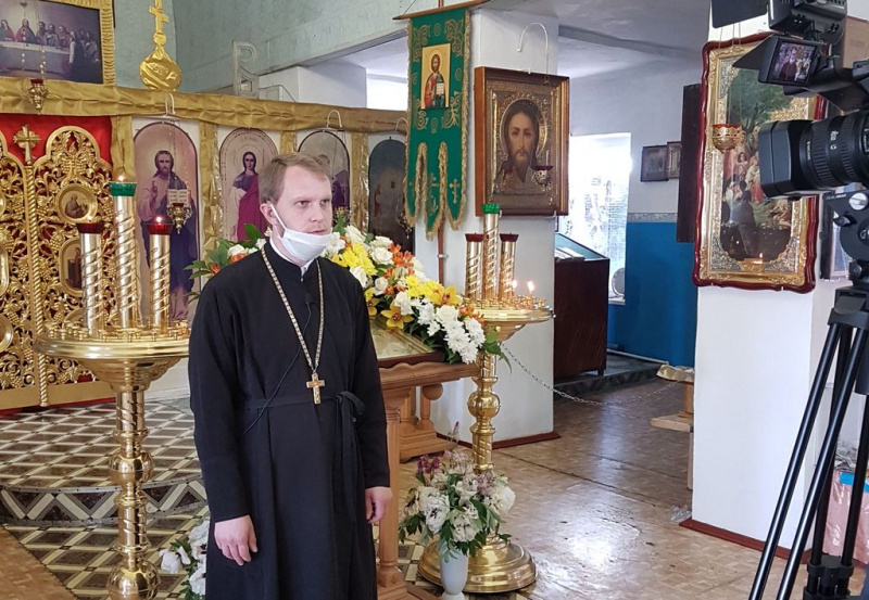 В Никольском храме г. Зверево отметили престольный праздник