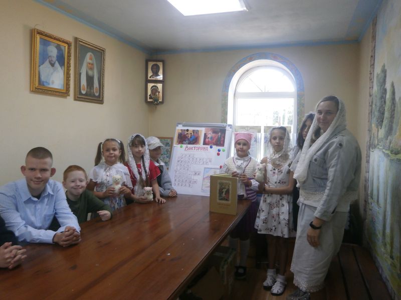 В воскресной школе «Держава» прошло занятие, посвящённое Рождеству Пресвятой Богородицы